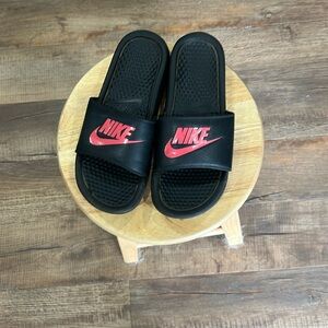 Nike slides